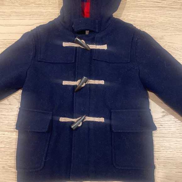 Size 3 GAP wool toggle coat - Picture 2 of 2